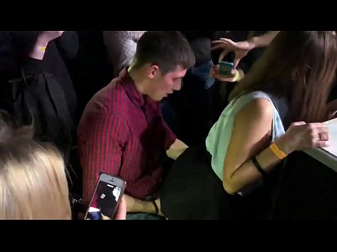 ❤️ Galmada dhabta ah ee goobta lagu caweeyo ee Ruushka. Gabar 18 jir ah oo u dhalatay dalka Ruushka ayaa futada iyo xubinta taranka kaga jirta goob lagu caweeyo ❤️❌ Muqaal dabada %so.pornpics-de.ru